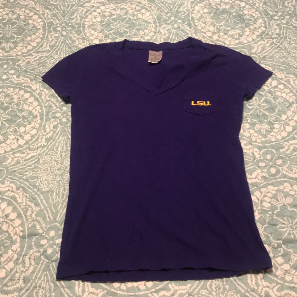 Juniors small LSU shirt